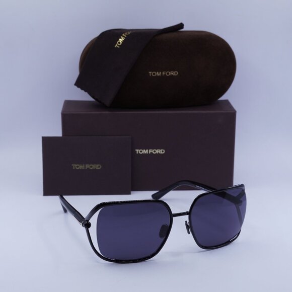Tom Ford Goldie FT1092 01A Square Sunglasses - Black/Smoke - Picture 5 of 9